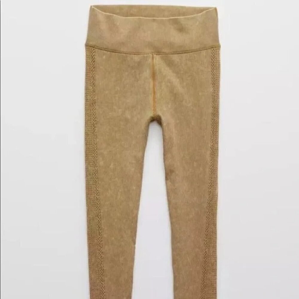 NWOT Aerie Offline Big Chill Seamless 7/8 Braided Leggings - Picture 5 of 6